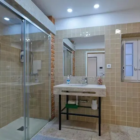 Purple Break Лиссабон